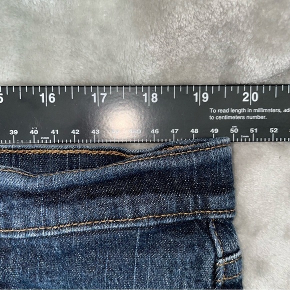 Michael Kors Grant Classic Fit Denim Jeans Medium Wash Size 38 x 32 - Picture 5 of 8